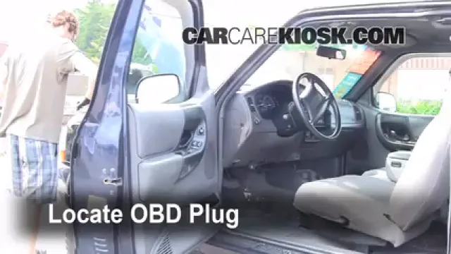 1999 Ford Ranger XLT 4.0L V6 Extended Cab Pickup (4 Door) Compruebe la luz del motor Diagnosticar